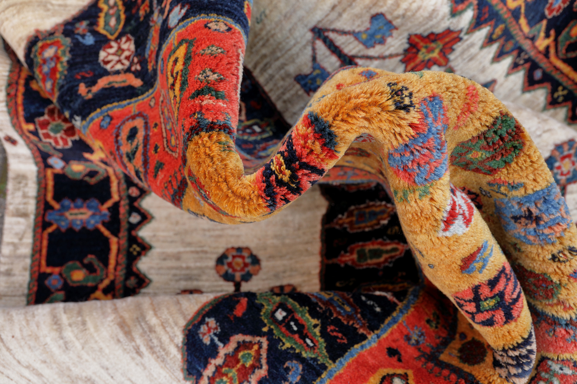 Janihali Perserteppich Die Wüste lebt | Schurwolle