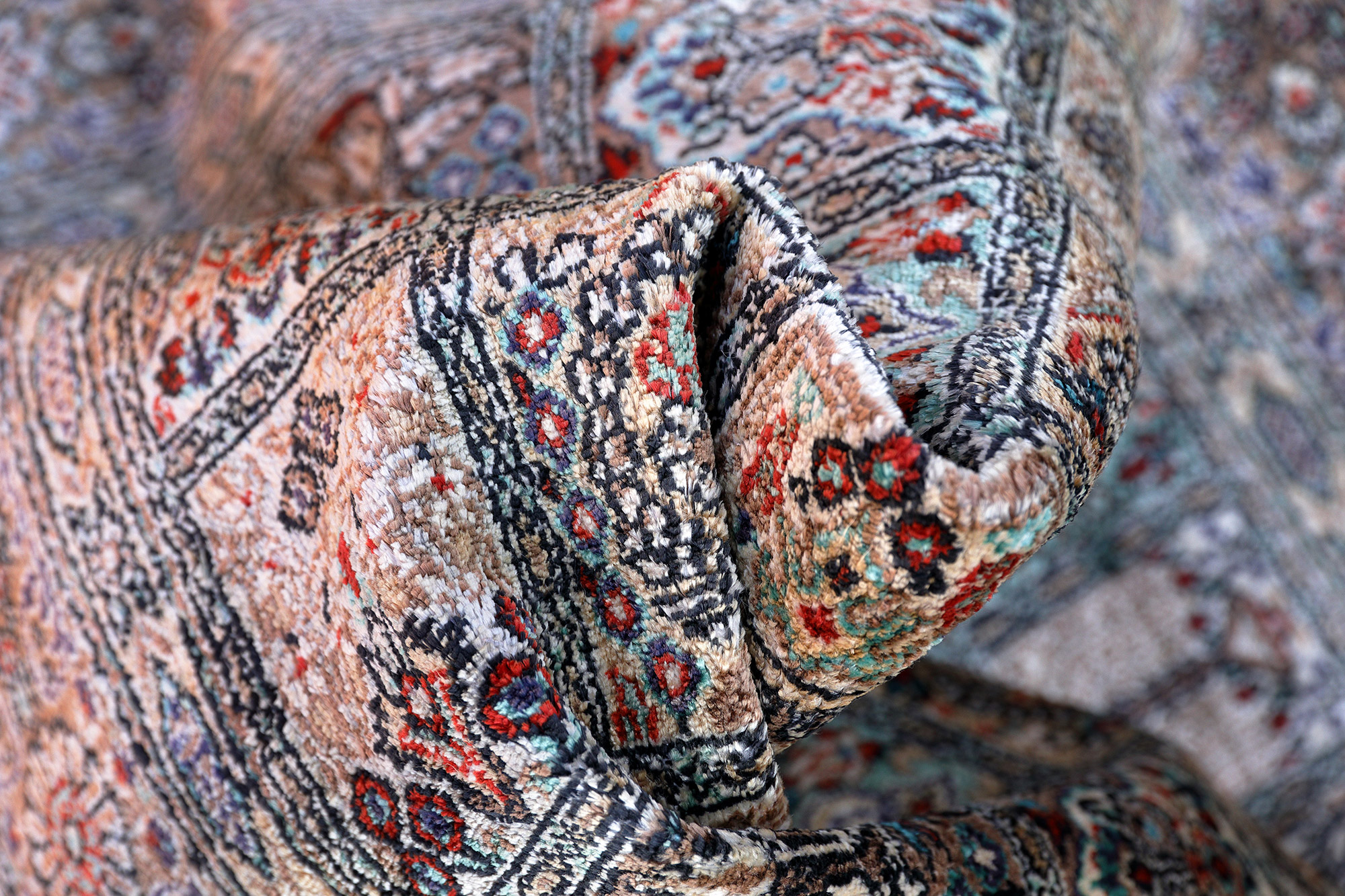 Ghom Perserteppich neu Seide | Felder