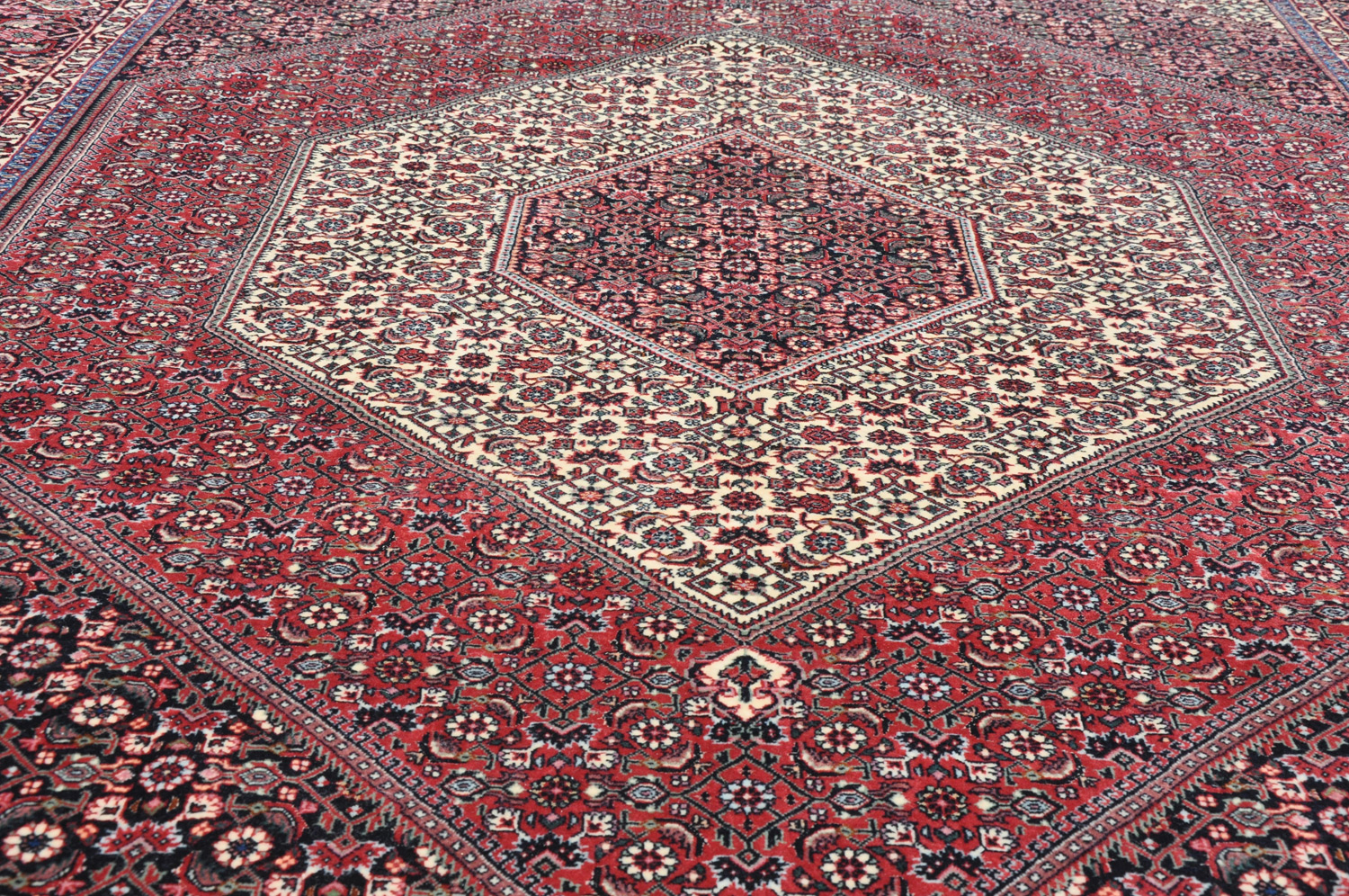Bidjar Perserteppich rot | Hochlandwolle