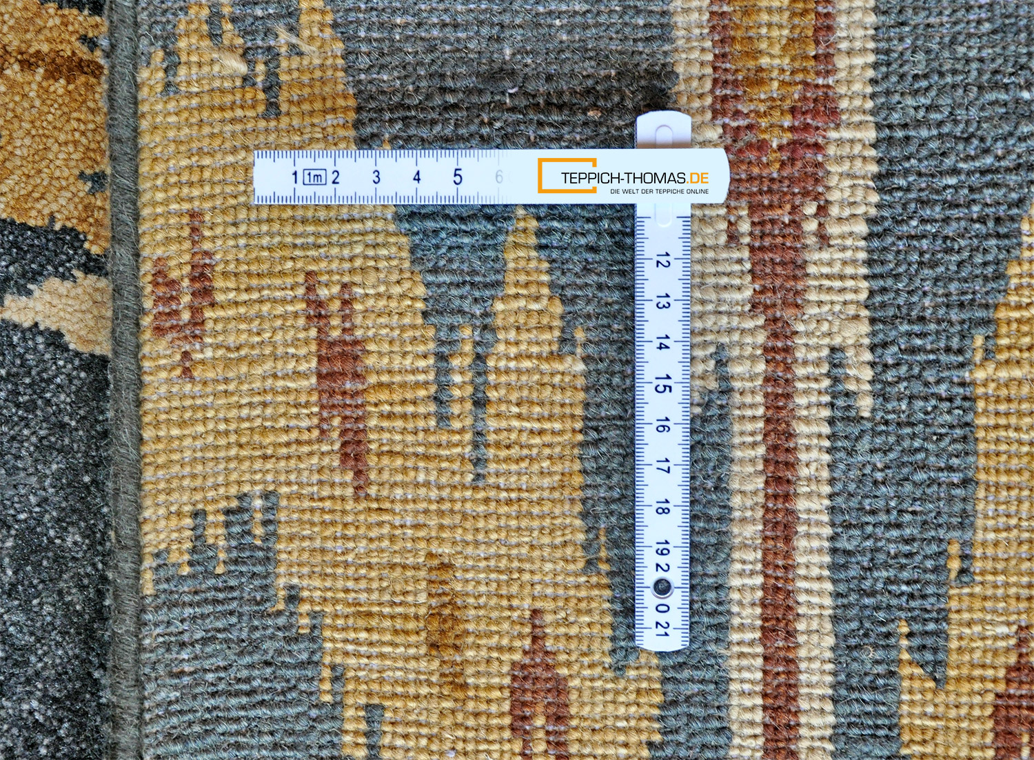 Nepalteppich modern Ikat anthrazit | Hochlandwolle