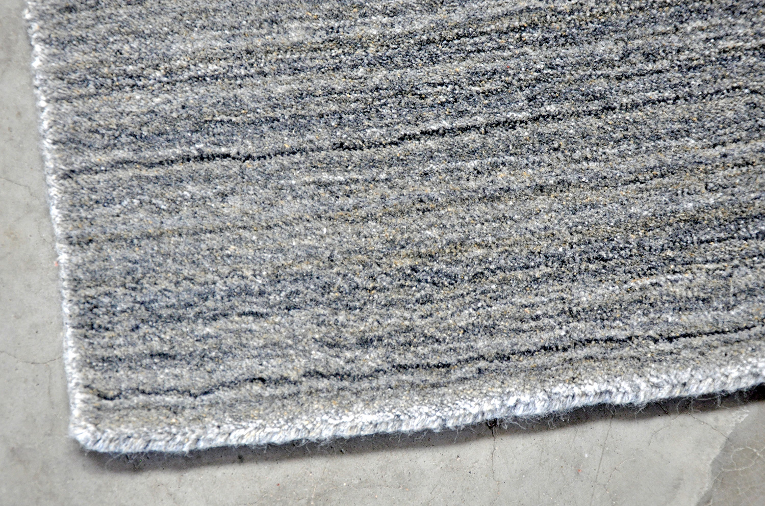 Thomas Teppich Dacia Mandrin | Metal