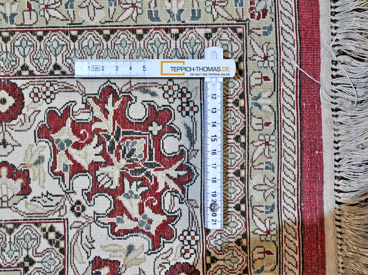 Hereke Seidenteppich neu Türkei | Medaillon