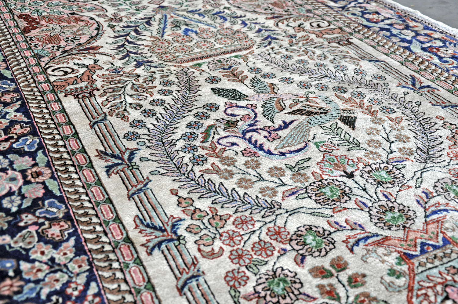 Kaisery Natur Seidenbrücke Türkei | Vasenmotiv