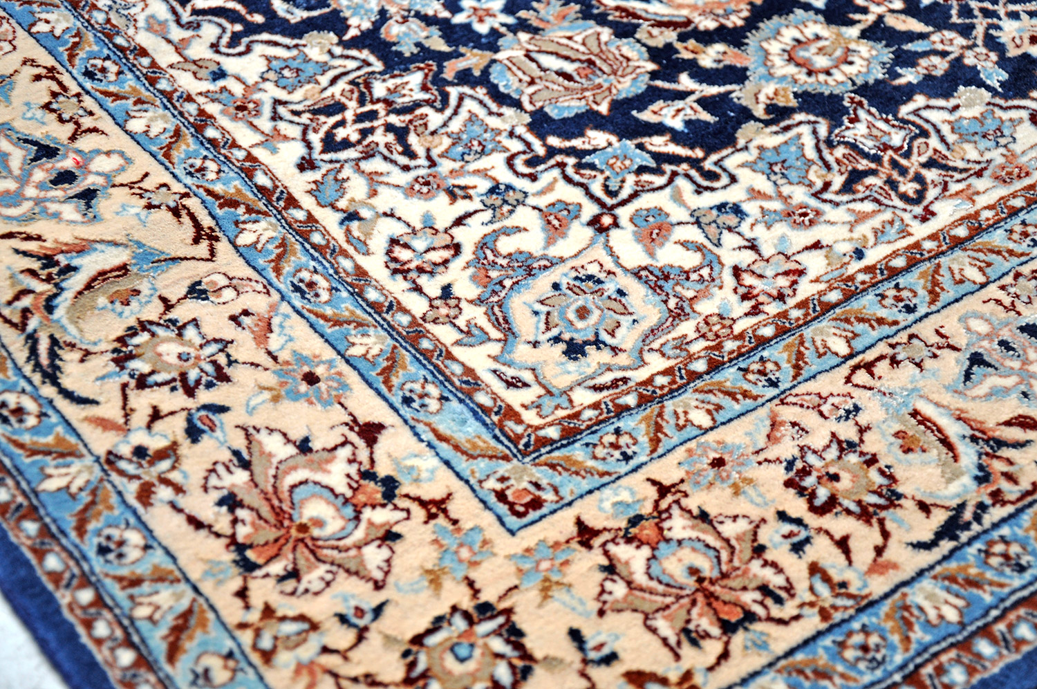 Isfahan Perserteppich neu | Korkwolle