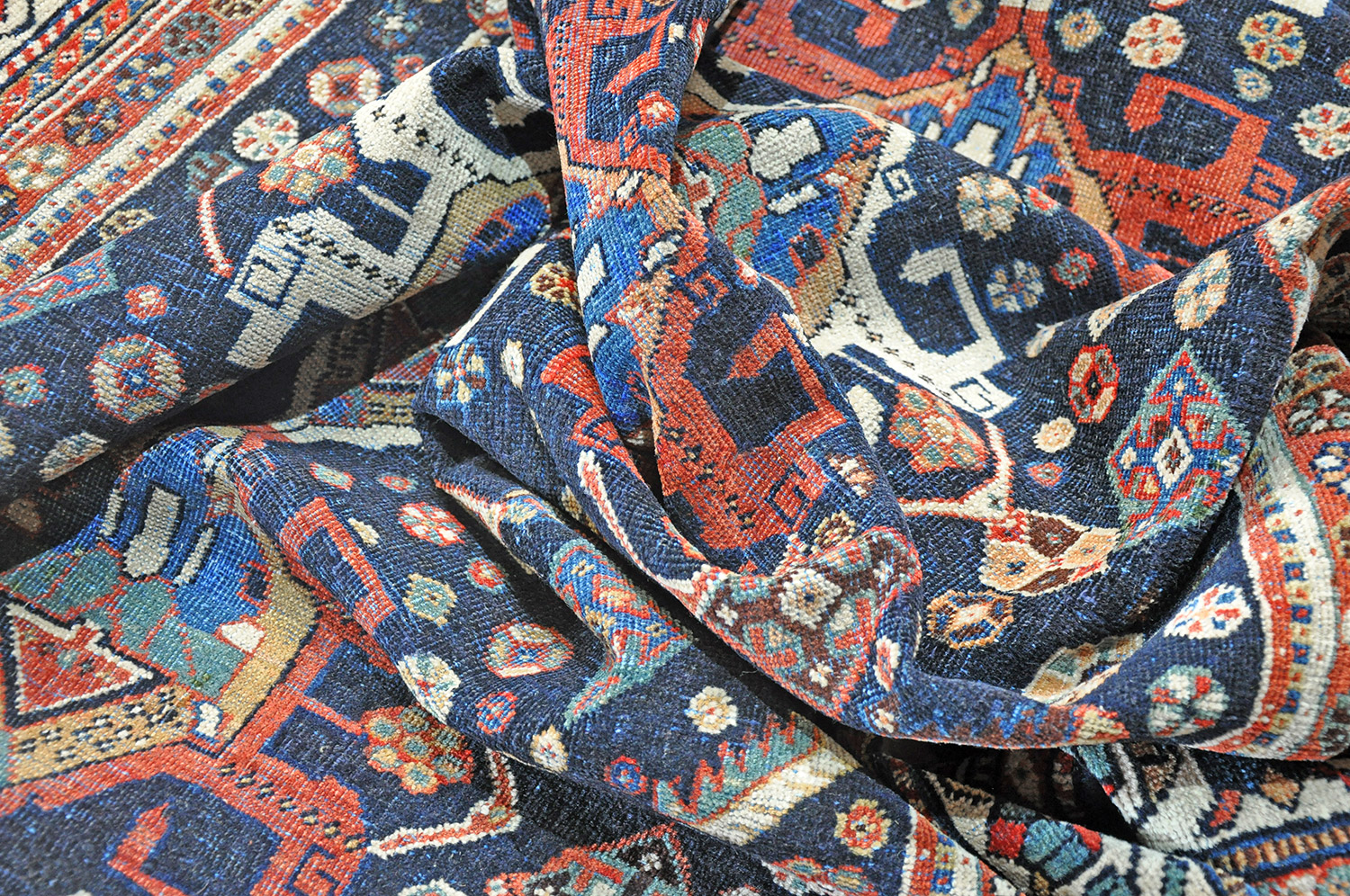 Ghaschghai Perserteppich antik | Adlermotive