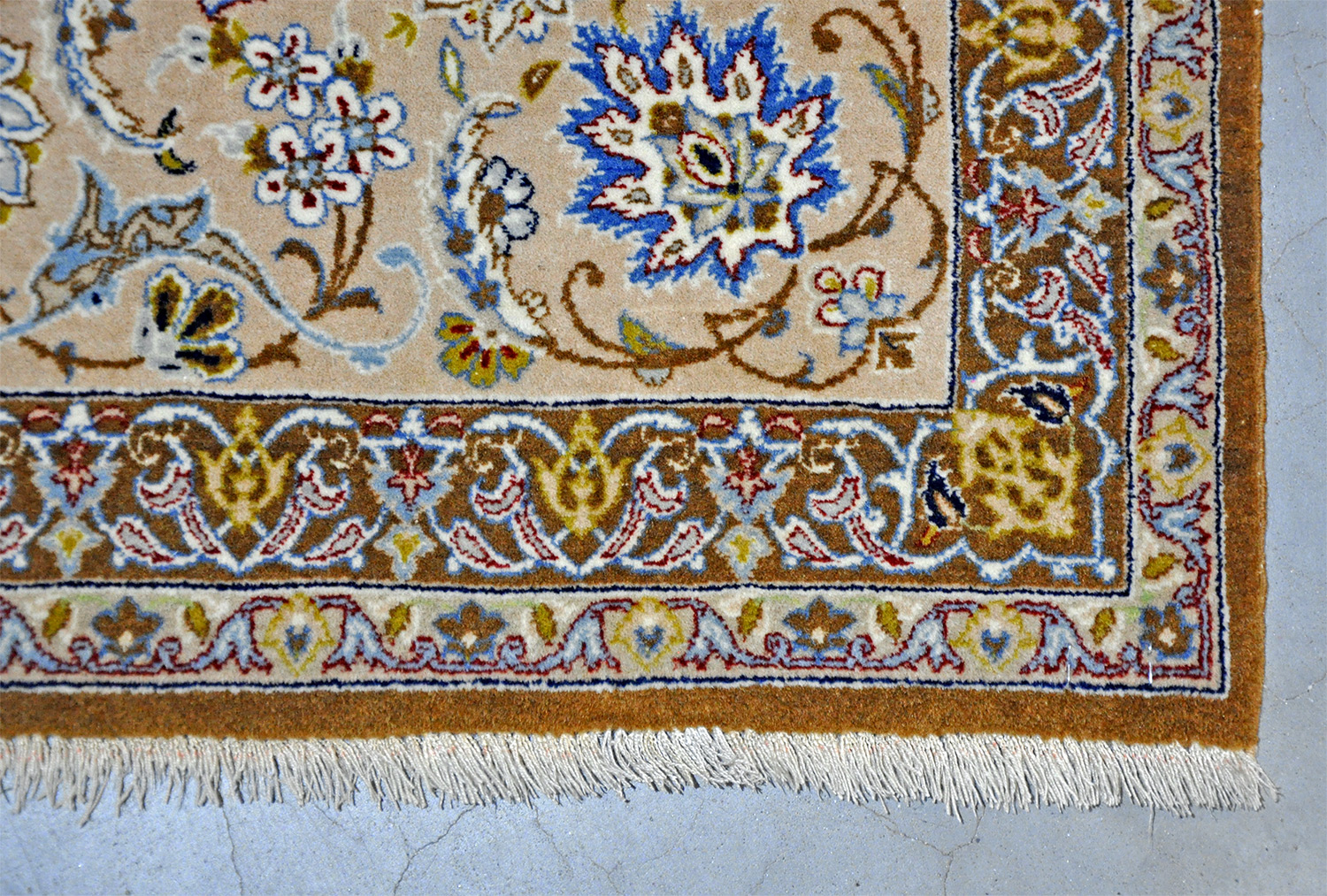 Isfahan Perserteppich neu | Medaillon