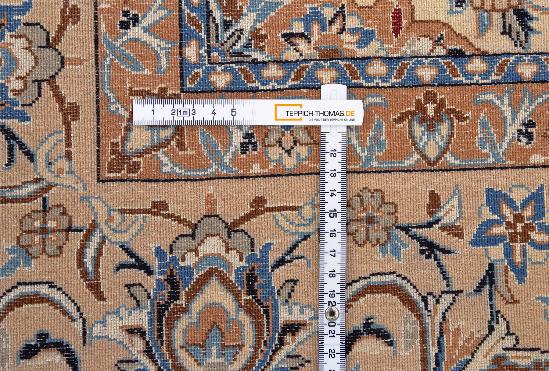Nain Perserteppich 9 La neu | Medaillon Nain Perserteppich 9 La neu | Medaillon