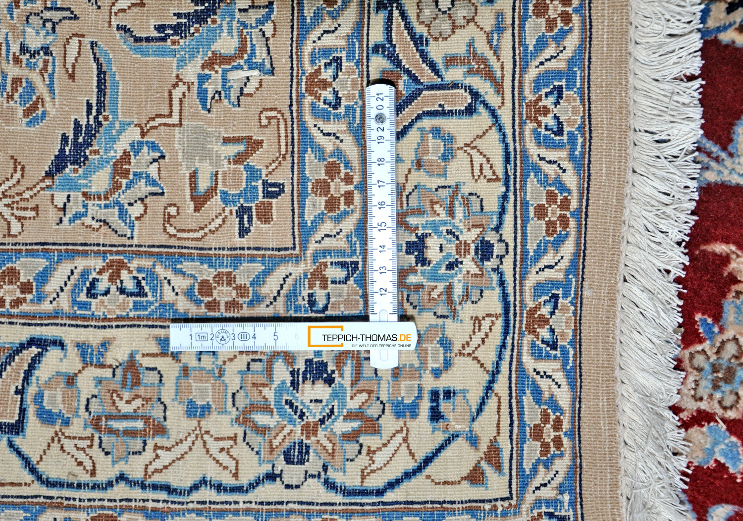 Nain Perserteppich 9 La älter rot | Medaillon