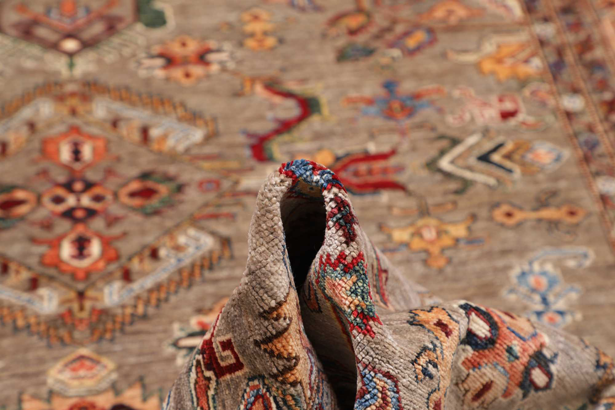 Kazak Orientteppich Pakistan Schurwolle 478572 | Grau