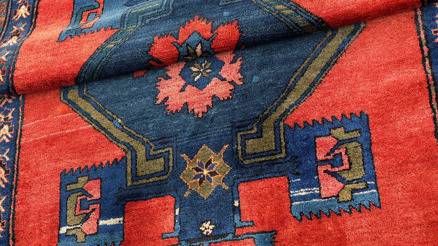 Schild-Kazak Orientteppich alt | Kaukasus