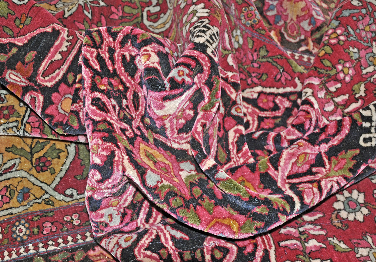 Isfahani Perserteppich antik | Medaillon