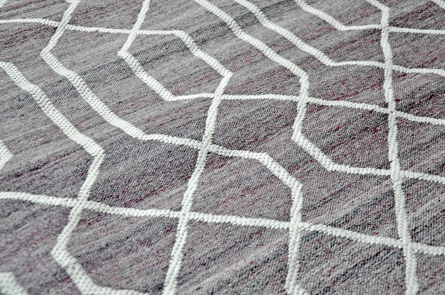 Thomas Teppich Odyssey | 300 Plum