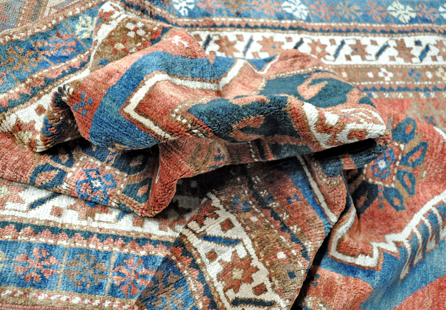 Kazak Teppich Lori-Pampak alt | Medaillon