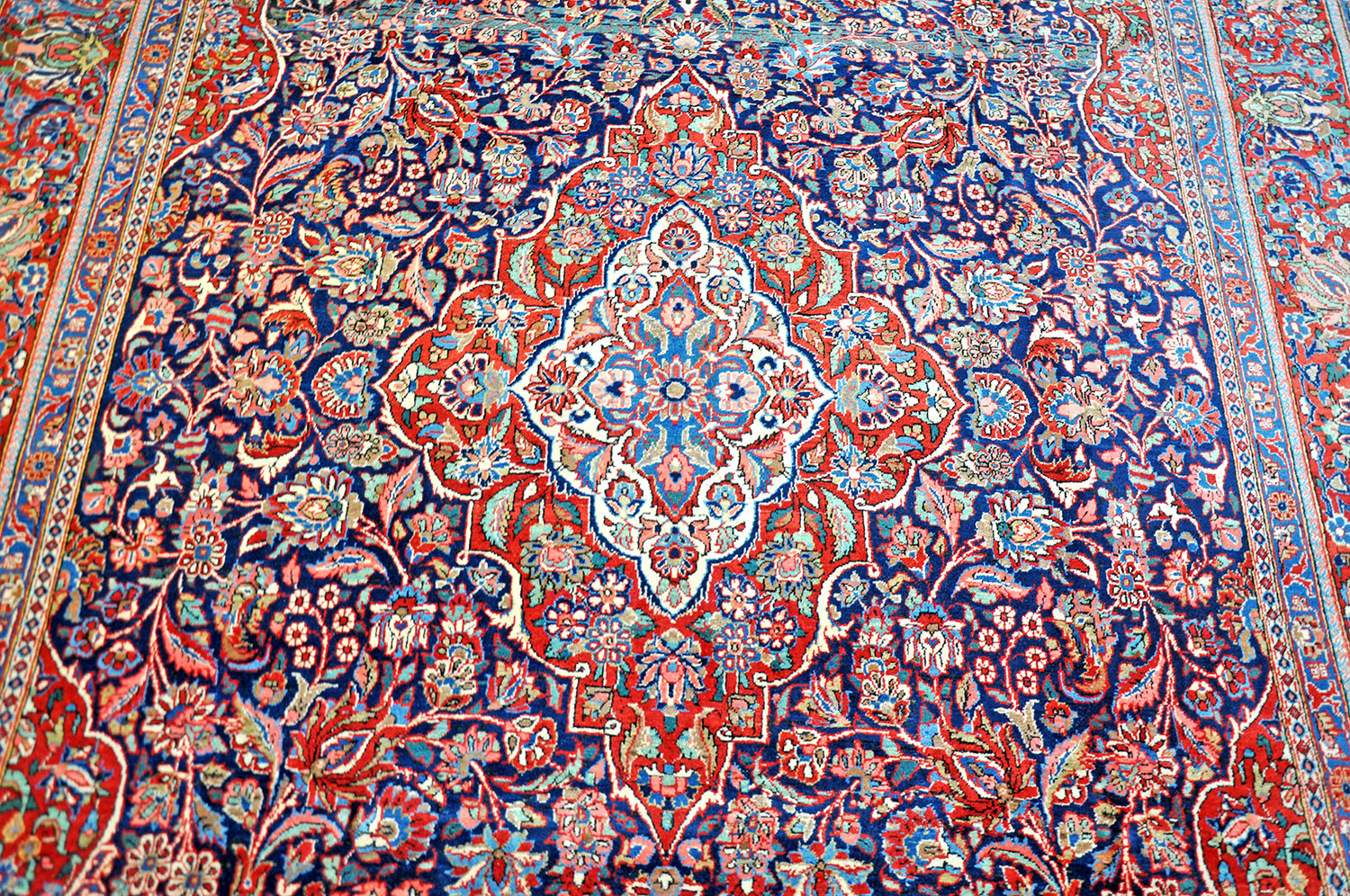 Keshan Kork Perserteppich alt | Wolle