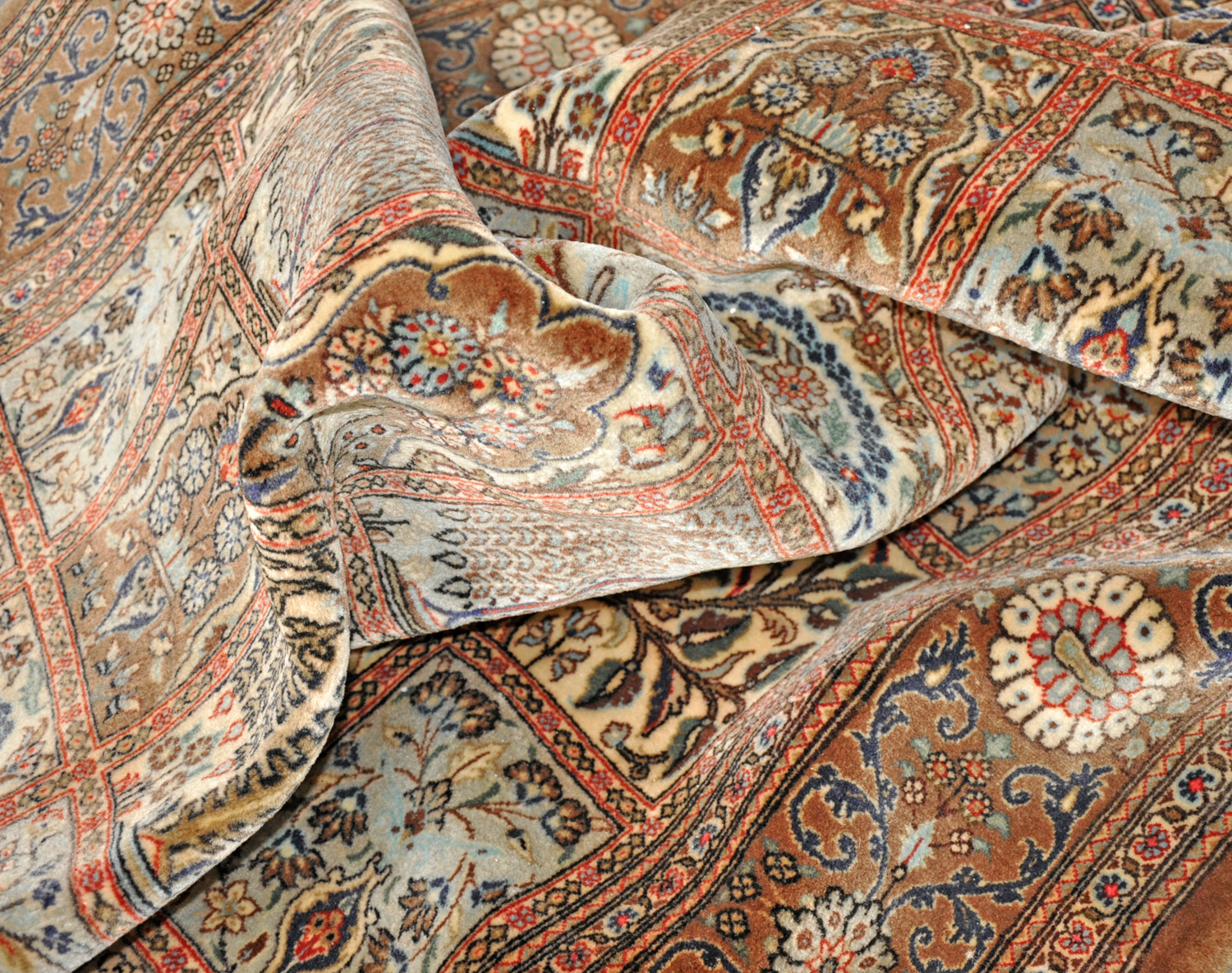 Felder Ghom Perserteppich neu braun | Schurwolle