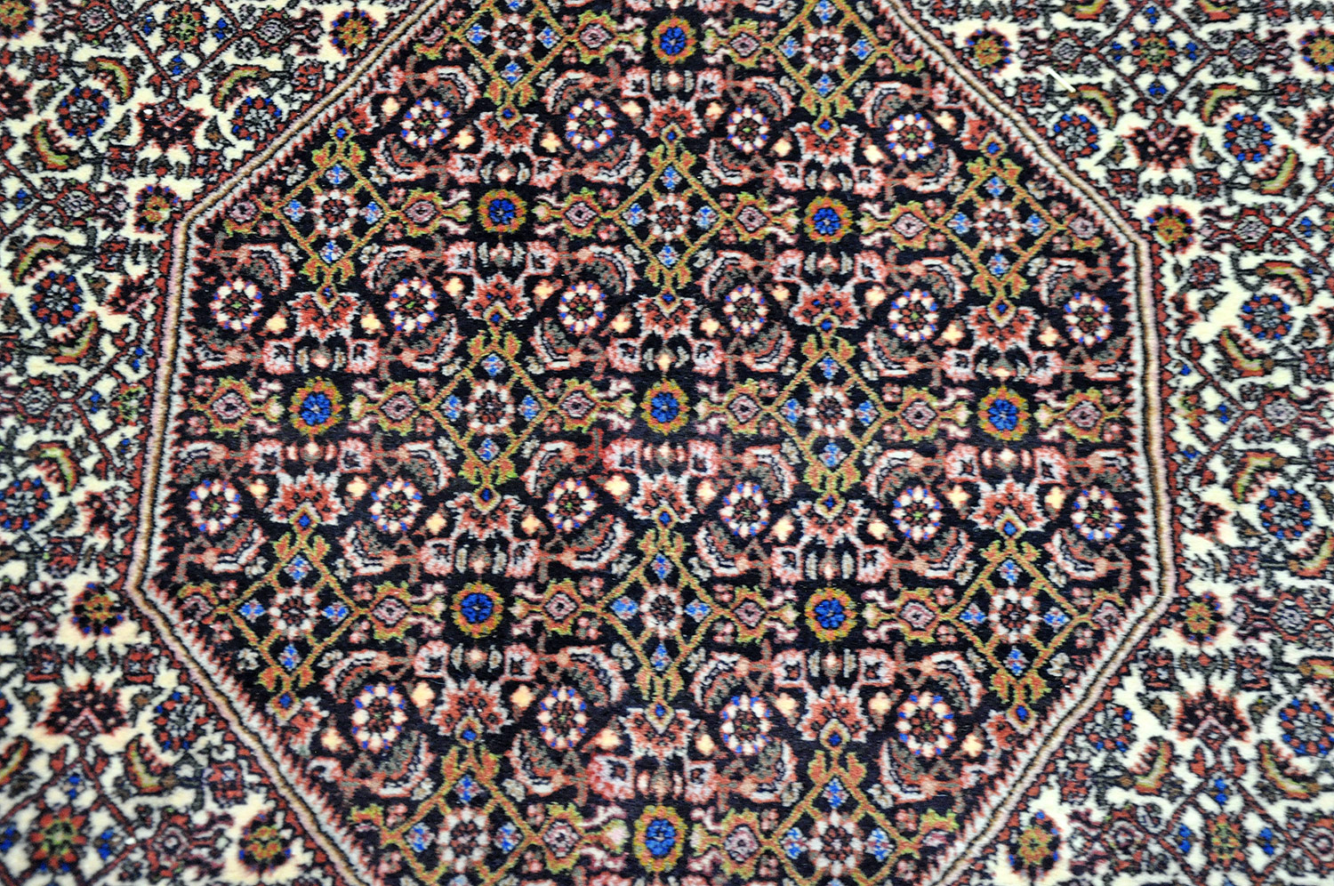 Bidjar Perserteppich Herati | Rautenmedaillon