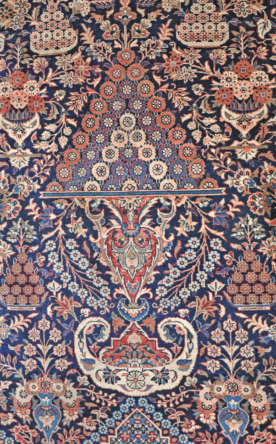 Keshan Perserteppich alt | Vasenmotiv