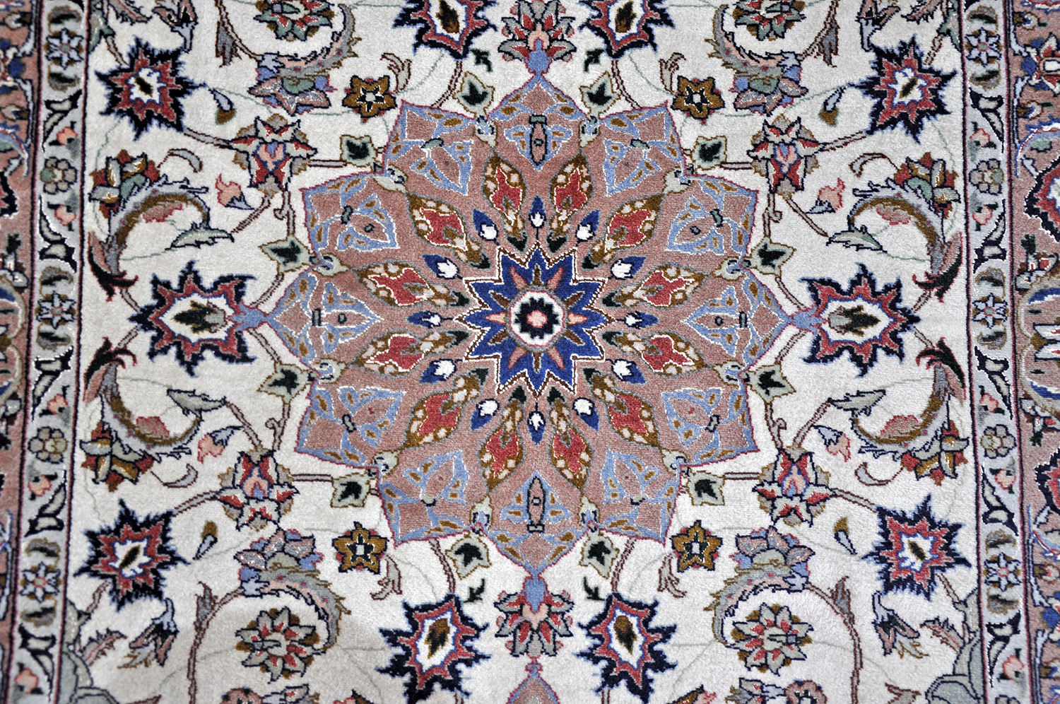 Täbriz Perserteppich neu 50 Raj | Floral