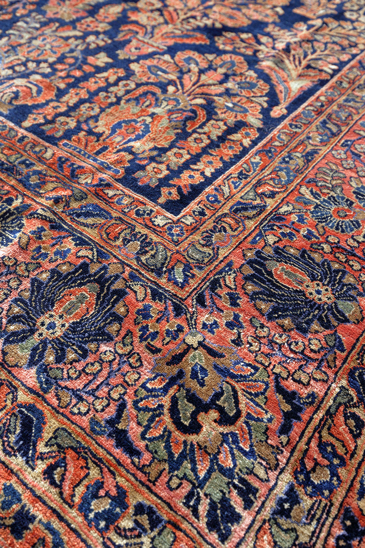 Amerikanischer Sarough Perserteppich antik | Medaillon