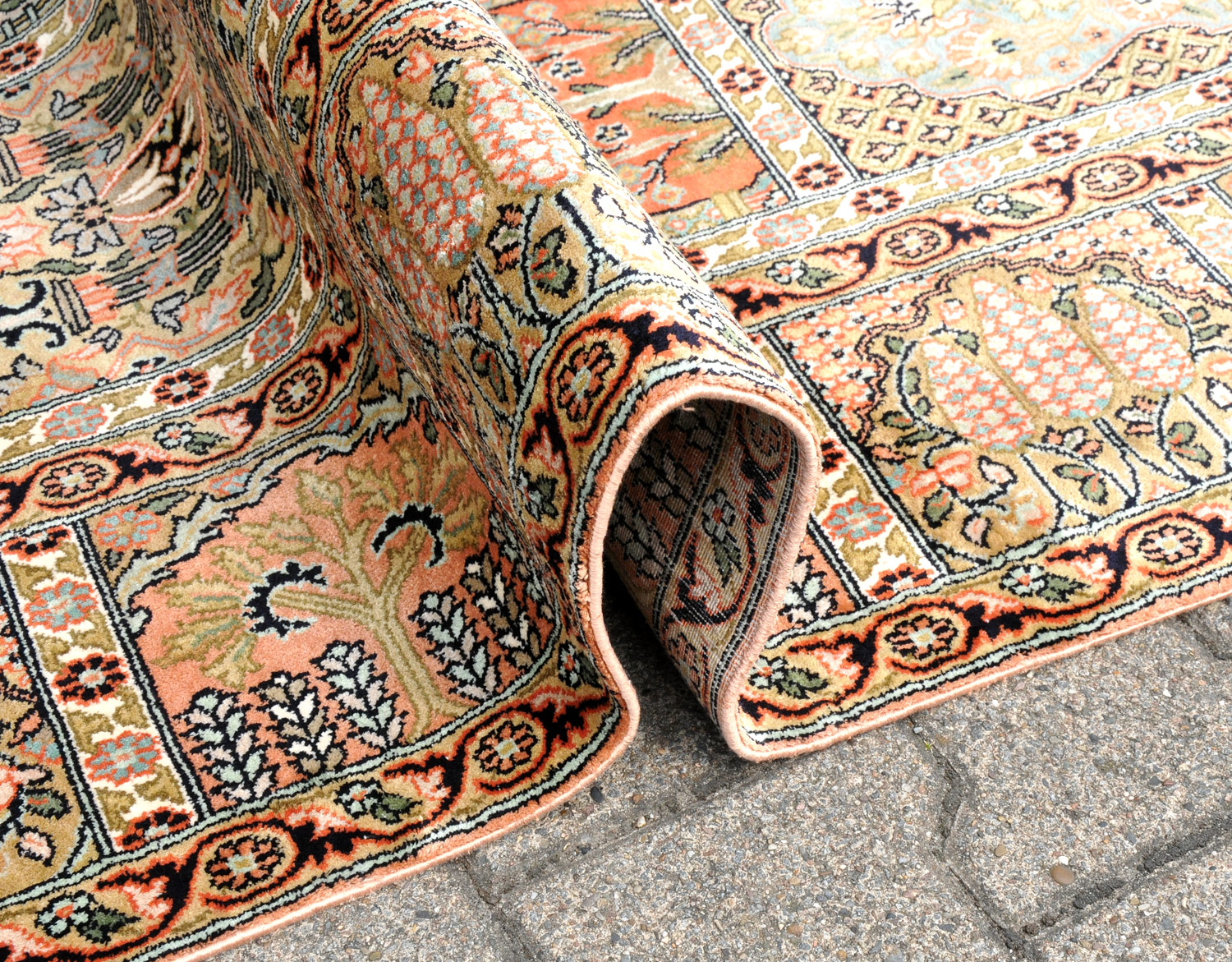 Felder Ghom Orientteppich Indien rosa | Rayon