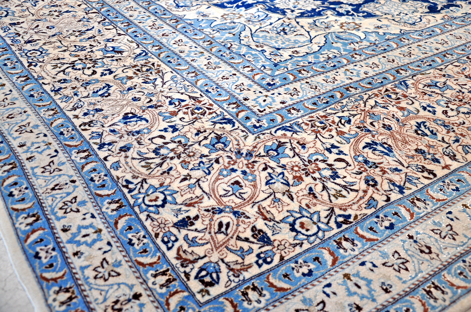 Nain Perserteppich 6 La neu | Medaillon