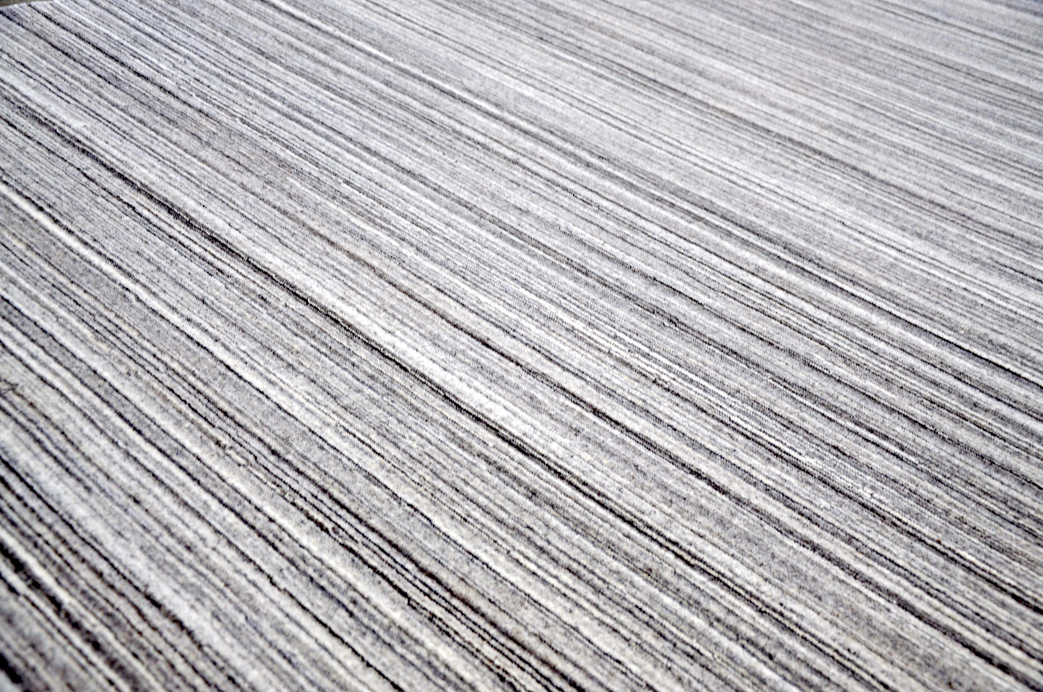 Thomas Teppich Dacia Mandrin | timber