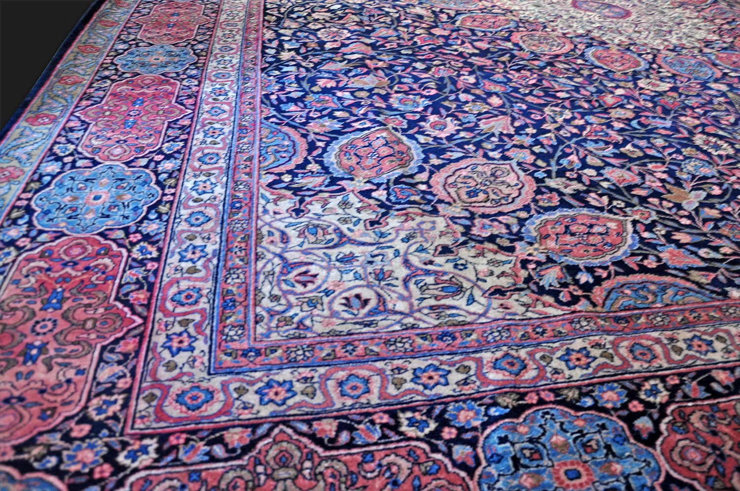 Täbriz Ardebil Perserteppich Replikat | Übermaß