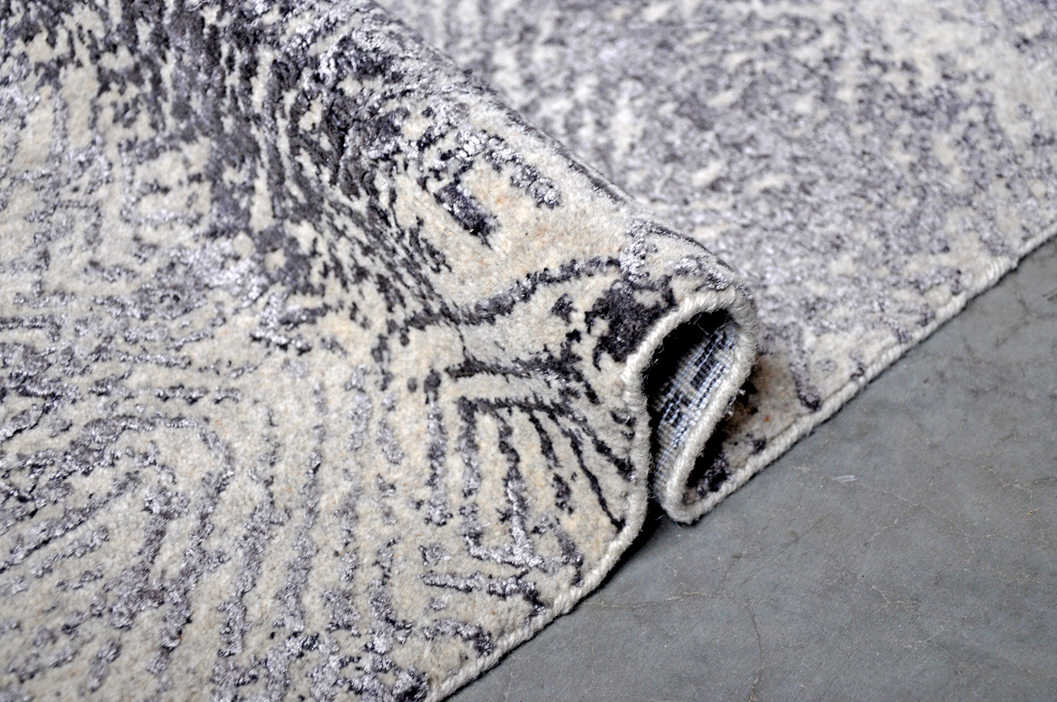 Thomas Handloomteppich Fine | Silver/Charcol