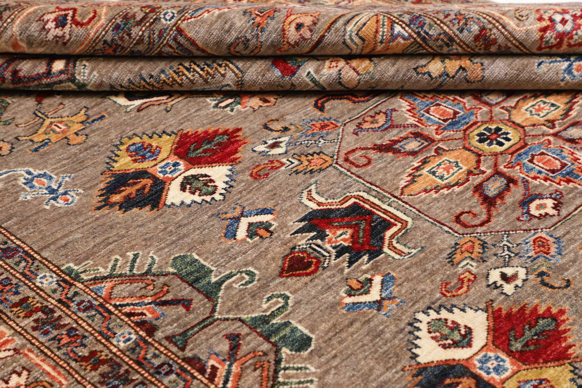 Kazak Orientteppich Pakistan Schurwolle 478572 | Grau