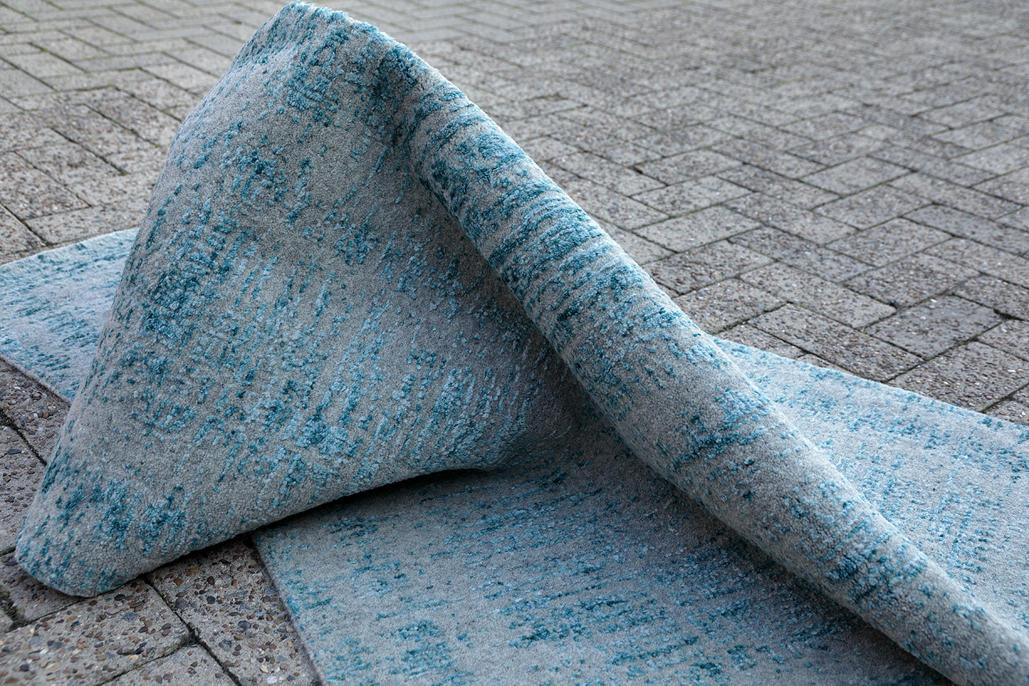 Thomas Teppich Handloom Jaquard Fine | Silver/Blue