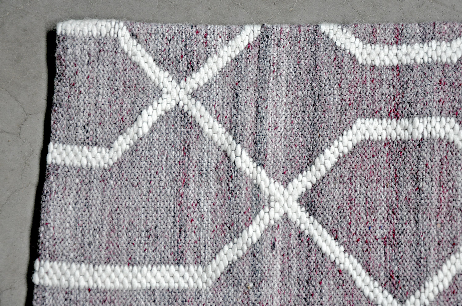 Thomas Teppich Odyssey | 300 Plum