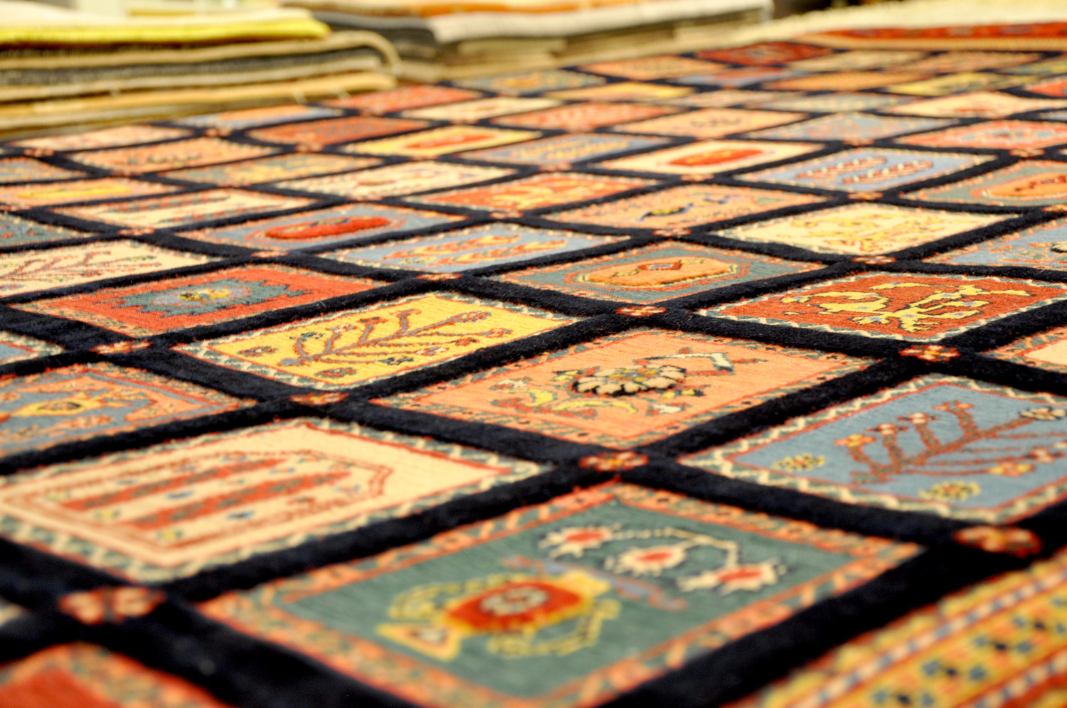 Susahali Soumakh Perserteppich | Felder