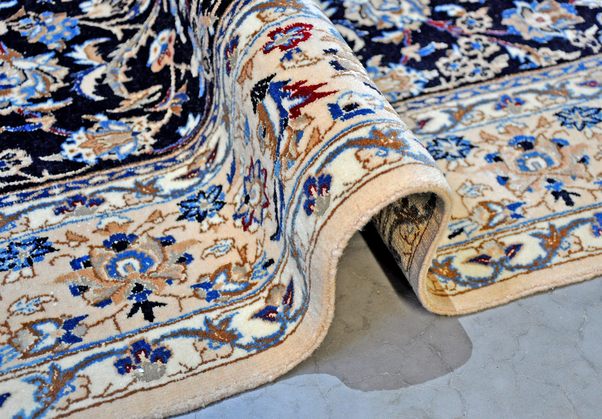 Nain Perserteppich 9 La neu | Medaillon