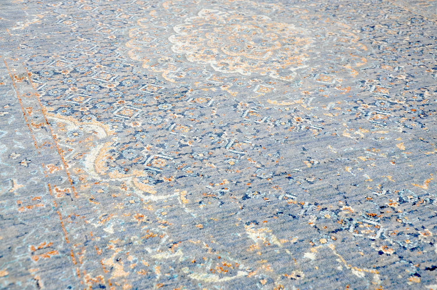 Saphir Orientteppich Indien Mahi | grau