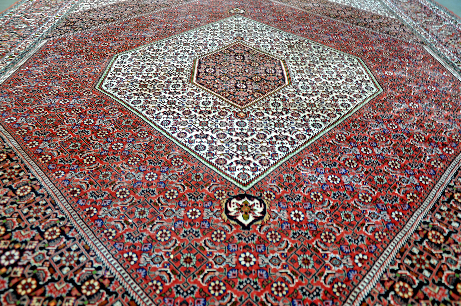 Bidjar Tekab Perserteppich neu | Herati-Muster