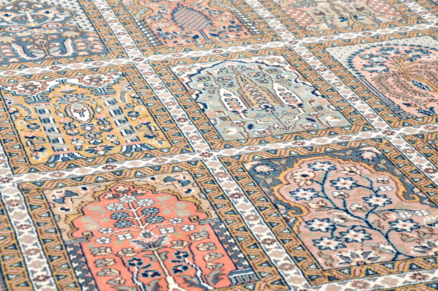 Felder Ghom Orientteppich Indien | Neuseelandwolle