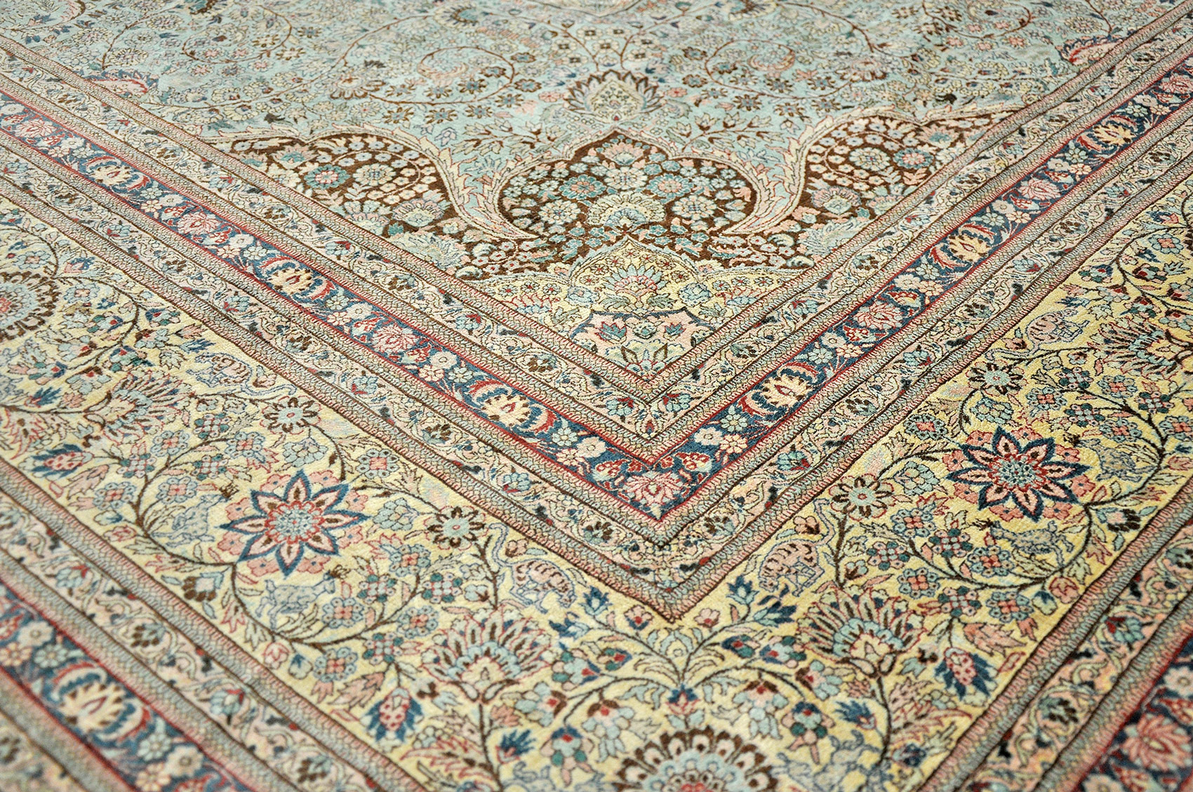 Hereke Seidenteppich neu China | Medaillon