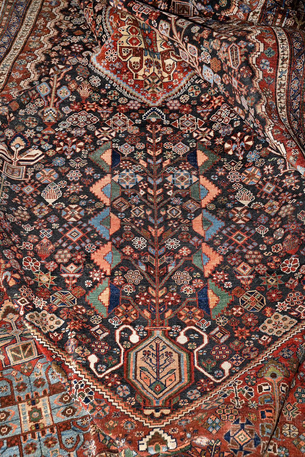 Ghaschghai Perserteppich antik | Medaillon